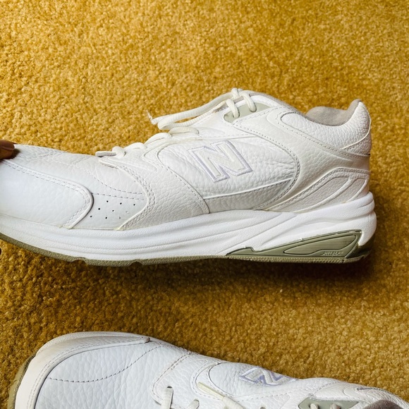 New Balance Men’s Walking Shoes - Picture 10 of 13
